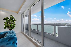 Turquoise Waves Direct View