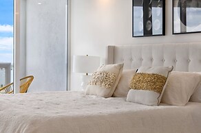 Turquoise Waves Direct View