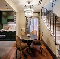 This Time Tomorrow in Florence