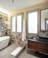 This Time Tomorrow in Florence