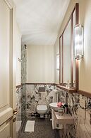 This Time Tomorrow in Florence