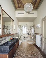 This Time Tomorrow in Florence