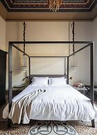 This Time Tomorrow in Florence