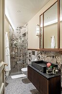 This Time Tomorrow in Florence