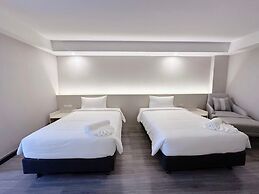 Miloft Suvarnabhumi airport