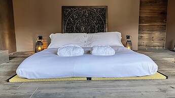 Agarthi Suites