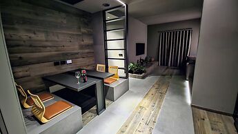 Agarthi Suites
