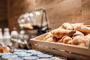 Hotel Garni Meledrio