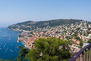 Mattoni in Menton With 1 Bedrooms and 1 Bathrooms