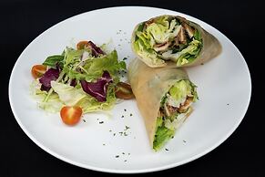 Angkor Mansion & Residence