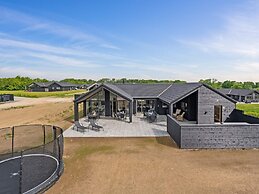 5 Star Holiday Home in Sydals