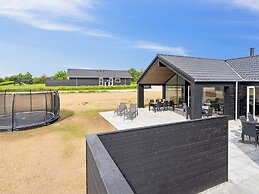 5 Star Holiday Home in Sydals