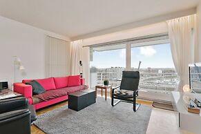 Flat in Blankenberge With Marina Views