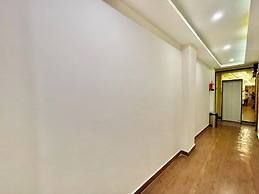 Hotel Janaki - near Ghats & Temples