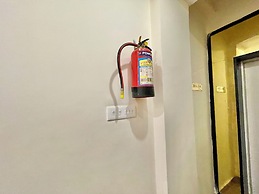 Hotel Janaki - near Ghats & Temples