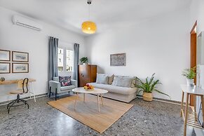 Sea City and Mountain View Apartment