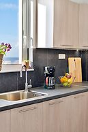 Sea City and Mountain View Apartment