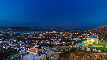 Villa Con Vista- Heated Pool 4 bdr Sleeps 8