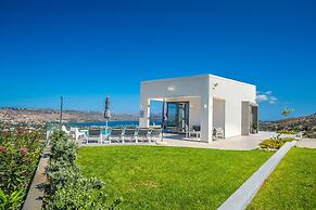 Villa Con Vista- Heated Pool 4 bdr Sleeps 8