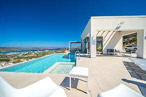 Villa Con Vista- Heated Pool 4 bdr Sleeps 8