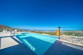 Villa Con Vista- Heated Pool 4 bdr Sleeps 8