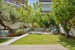 Chania Boutique Villa - Steps From the Beach