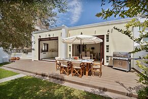 Chania Boutique Villa - Steps From the Beach