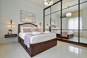 Chania Boutique Villa - Steps From the Beach