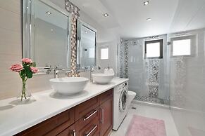 Chania Boutique Villa - Steps From the Beach