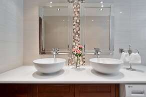 Chania Boutique Villa - Steps From the Beach