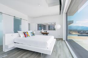 Ici - you are Here - Breathtaking View