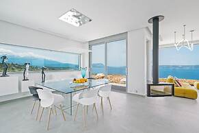 Ici - you are Here - Breathtaking View