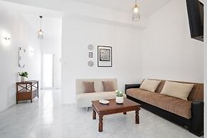 Elie s House Next to the Beach