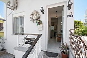 Elie s House Next to the Beach