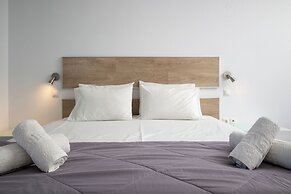 Triantafillas Suites