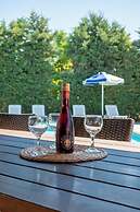 Triantafillas Suites