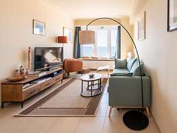 Apartment on the Dike in Ostend Center
