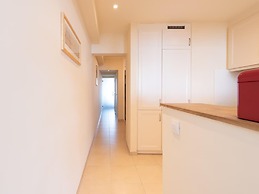 Apartment on the Dike in Ostend Center