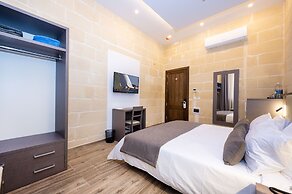 C4 Retreats by Georges Boutique Living