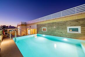 C4 Retreats by Georges Boutique Living