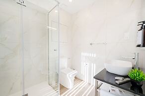 C4 Retreats by Georges Boutique Living