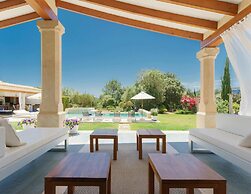 Nice Villa Near Golf of Pollensa