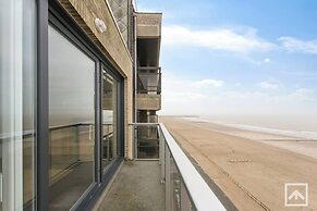 Helena Apartment In Blankenberge