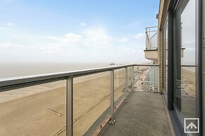 Helena Apartment In Blankenberge
