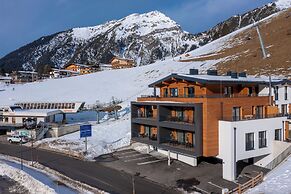Alpenzauber Apartments by Monteviva