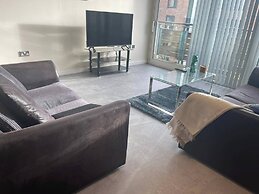 Birmingham City Apartment With 3 Bedrooms