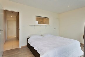 Apartment With Terrace in Blankenberge