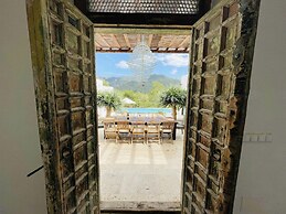 Countryside Villa With Pool