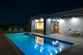 Sunset Villa in Moudania