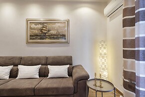 Modern Apartment With Patio in Rapallo